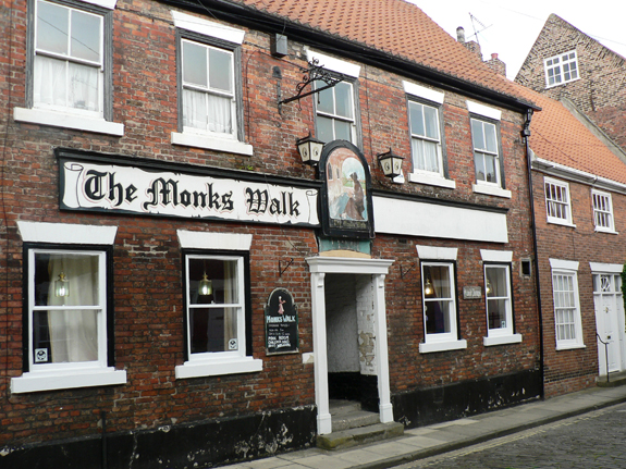 The Monks Walk - Highgate, Beverley, East Yorkshire, HU17 0DN - 01482 862710