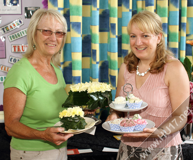 Cherry Burton Show Moira and Jayne