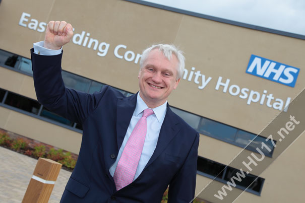 Graham Stuart MP visits new East Riding Community Hospital 