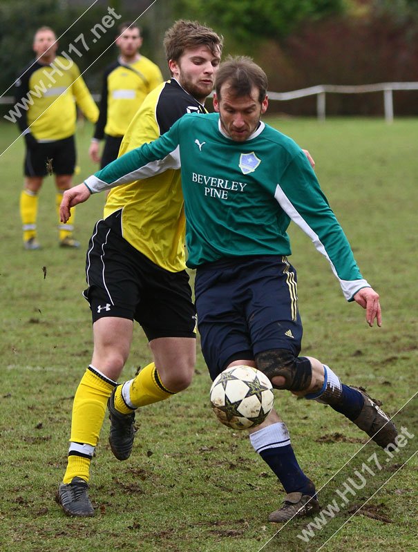 United Hit Rosebourne For Six At Broadgates