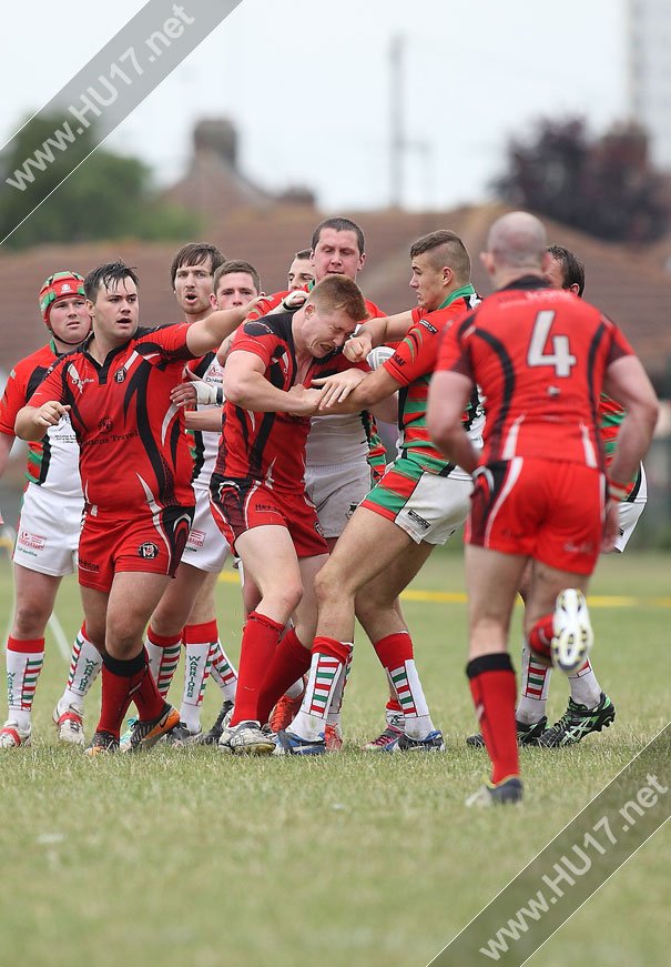 RUGBY LEAGUE : Crusaders Cruise To Victory