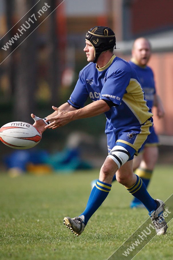 RUGBY LEAGUE : East Hull Far Too Good For Blue & Golds