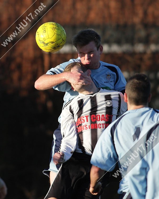 Magnificent Seven : Town Thrash Hornsea At Norwood