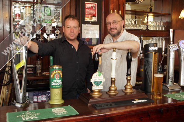 Time At The Bar : Oddfellows Arms Closes Its Doors For The Final Time