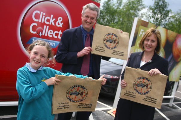 Young Amber Clicks With Tesco And Bags Donation For School