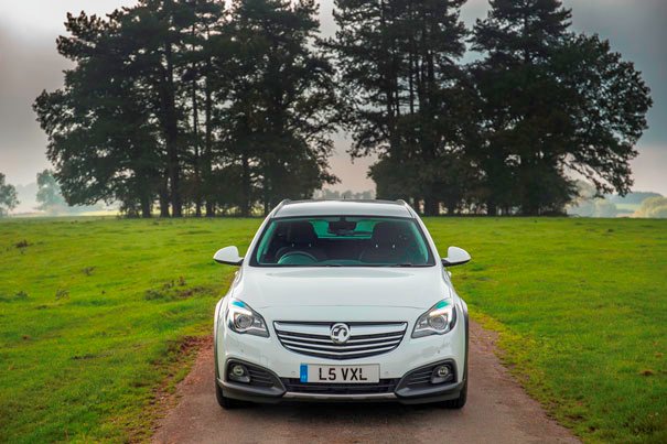 Rugged Front-Wheel-Drive Insignia Country Tourer Now Available At Evans Halshaw