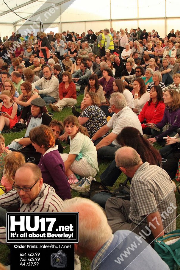 Anti Fracking Protester Granted Special Bail Terms So He Can Perform At Folk Festival