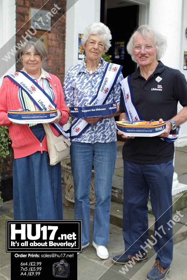 Beverley RNLI Flag Day Collection Raises Over £900