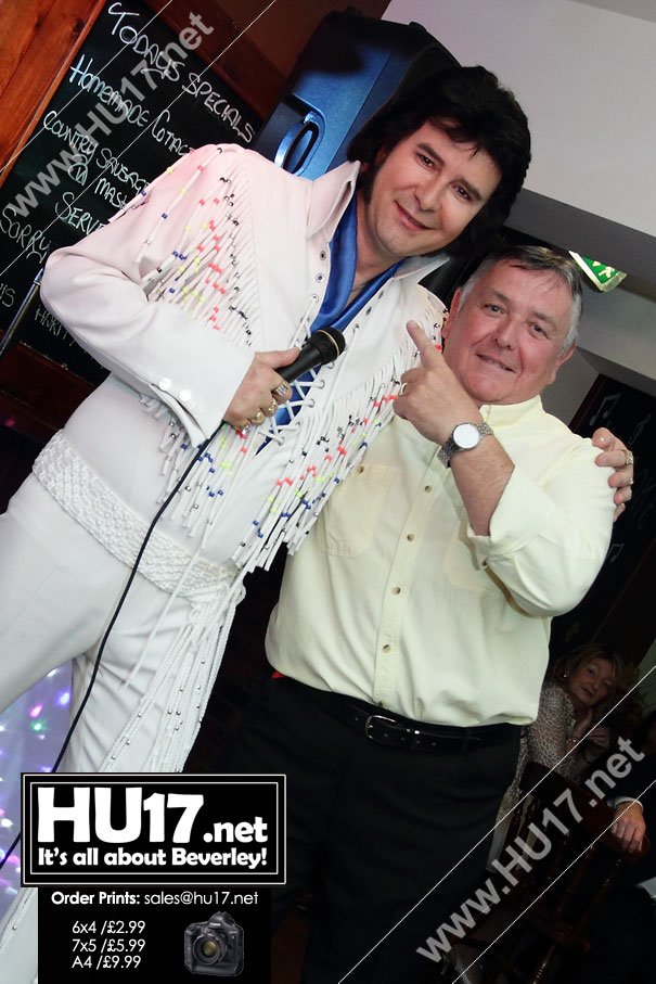 OUT & ABOUT : Elvis Night @ The Queens Head