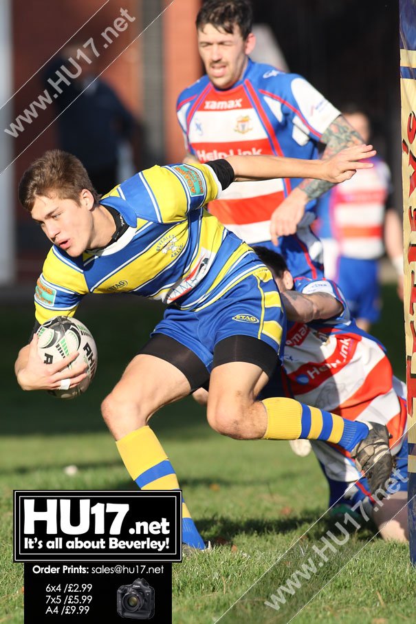 Blue & Golds Stay Top After Beating Bilton 