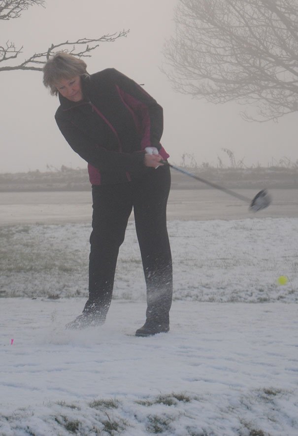 Ladies Golf Captain Linda Dale Refuses To Let Fog Ruin Her Day