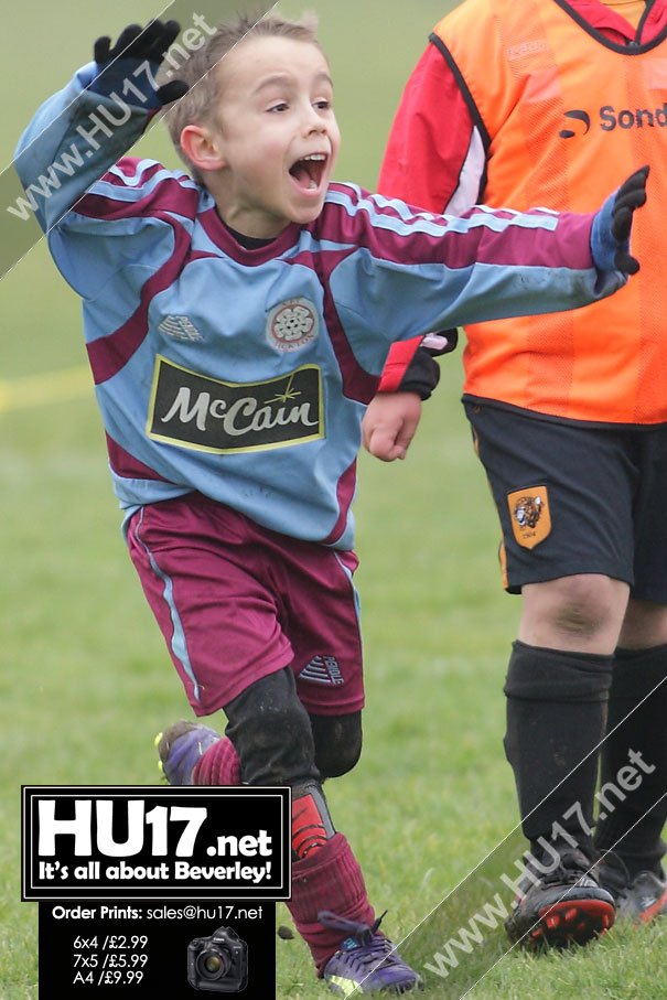 MATCH PHOTOS : AFC Tickton Harriers Vs AFC Hawthorn