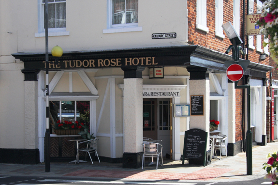 Tudor Rose Hotel - Wednesday Market, Beverley, East Yorkshire, HU17 0DG - 01482 882028