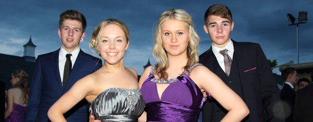 Prom Goers Urged To Check Their Limo Is Legal