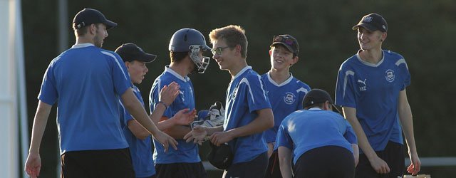 ECB NatWest Twenty20 : Buccaneers Beat Zingari At Norwood