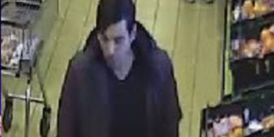 Man Wanted By Police In Connection With Theft of Purse