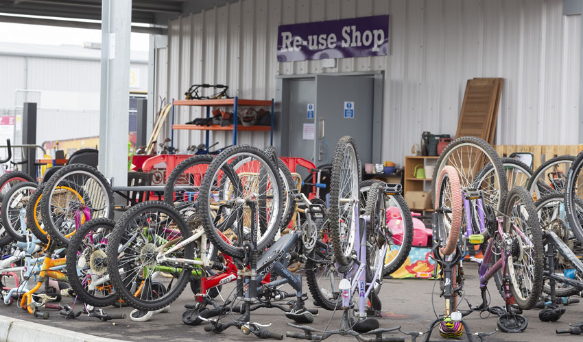 Research Shows Public Support For Re-Use Shops At Recycling Centres