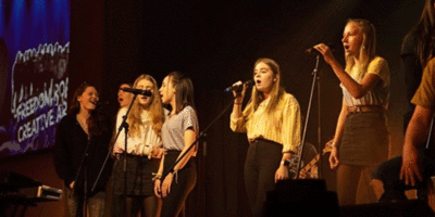 Bridlington Spa Welcomes Back ‘Let’s Rock’